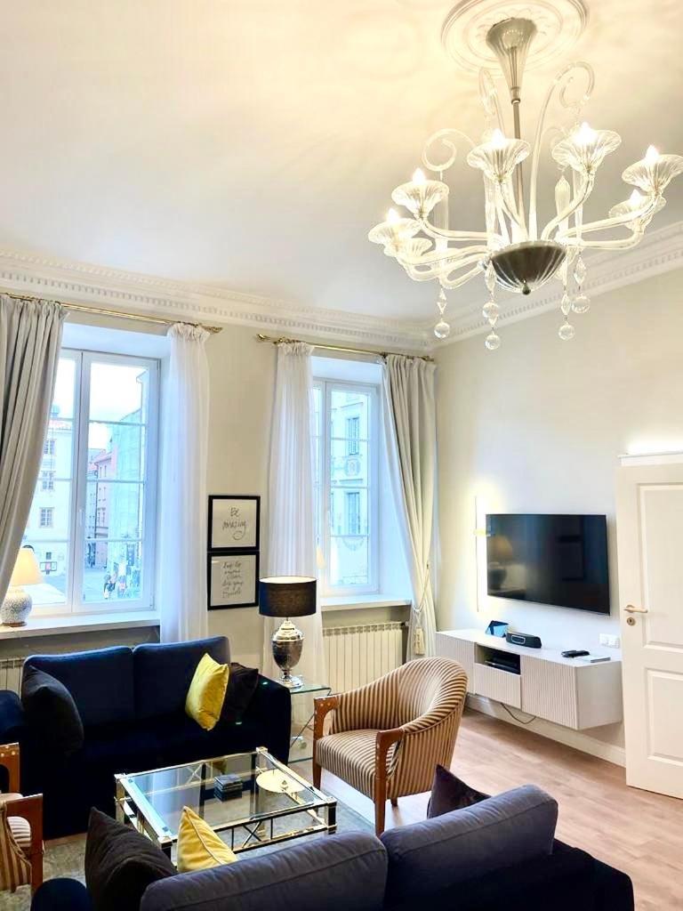 Luxury Suites & Apartments Mondrian Market Square II Warschau Kamer foto