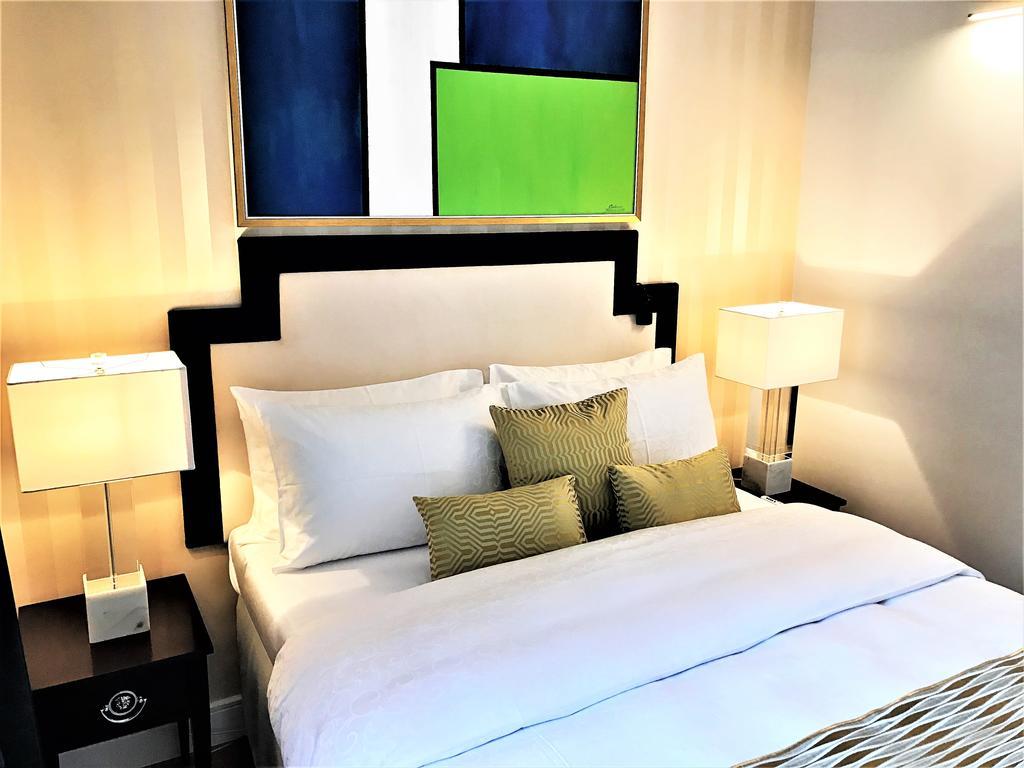 Luxury Suites & Apartments Mondrian Market Square II Warschau Buitenkant foto
